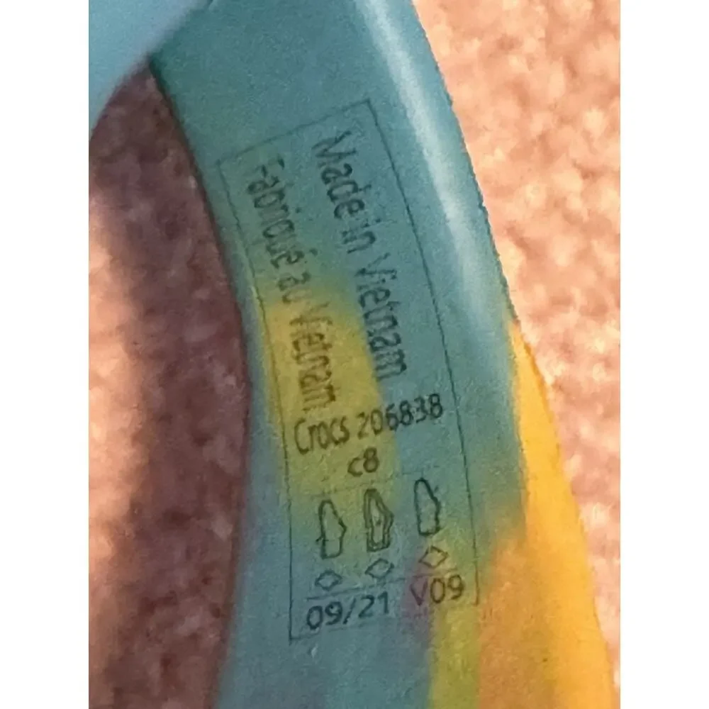 Crocs Classic Clogs Marbled Tie Dye Blue Pink Yellow Toddler C8 Barbie Jibbitz